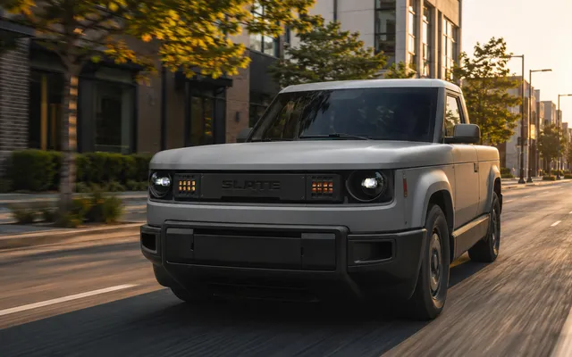 Slate Truck: что входит в $26 400 и сколько стоят опции