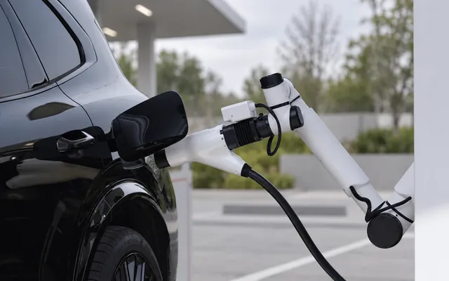 Geely Smart Charging: что означает мощность 2,25 МВт