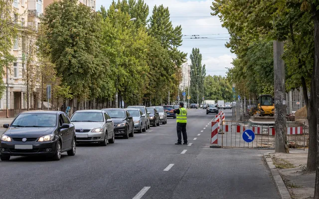 В Черкассах ограничили движение на Благовестной и бульваре Шевченко
