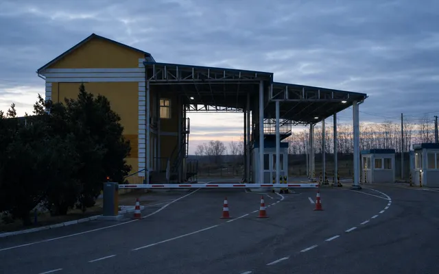 Движение через Вулканешты—Виноградовку временно приостановлено