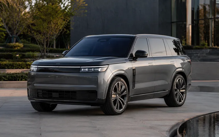 Freelander 8: как возвращается знакомое имя и что известно о модели Freelander 8: как возвращается знакомое имя и что известно о модели