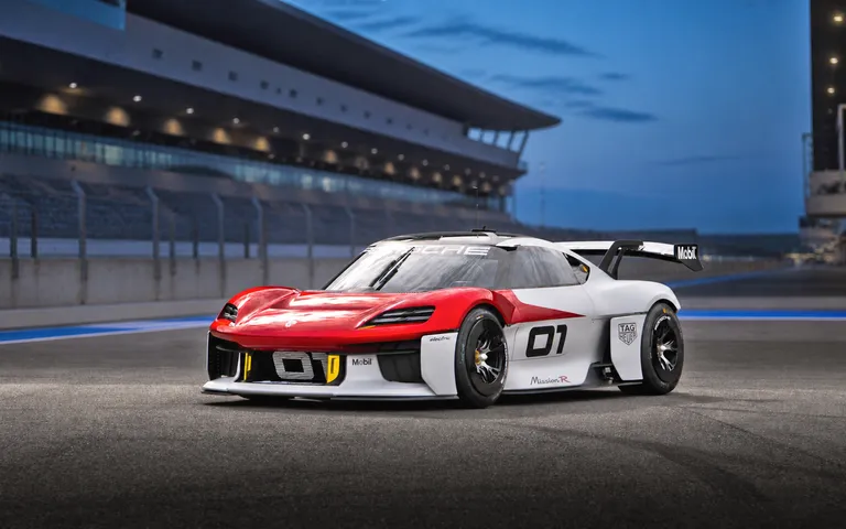 Porsche 718 EV остаётся в планах: что подтвердилось после слов главы марки