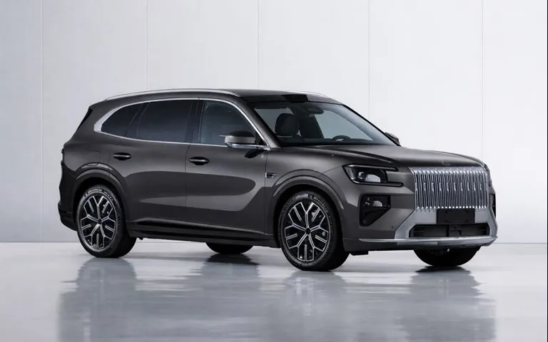 Zeekr 8X — Плагин-гибридный SUV с автономией до 328 км на электротяге Zeekr 8X — Плагин-гибридный SUV с автономией до 328 км на электротяге
